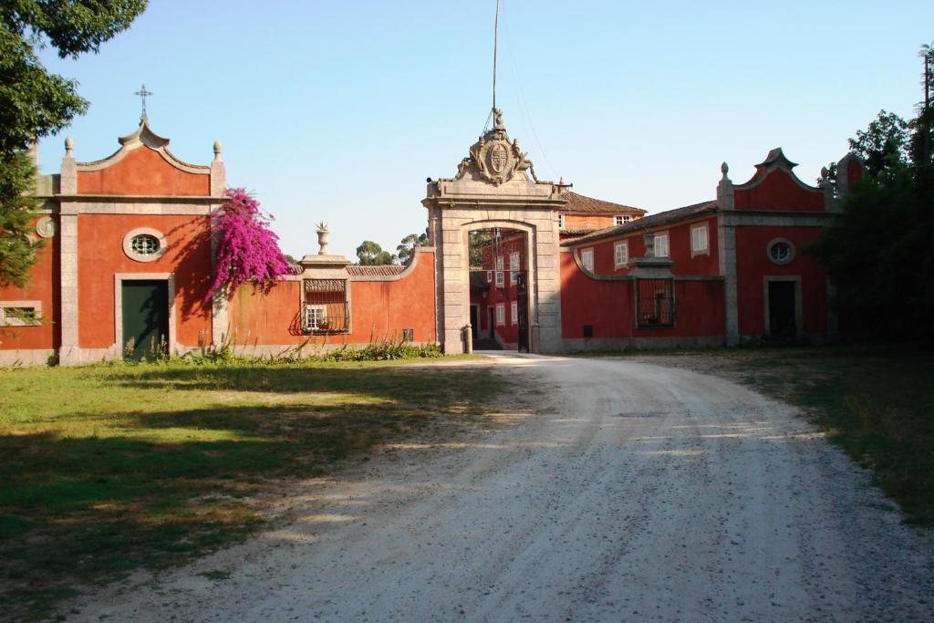 7 Quintas de Vinho Verde Perto do Monte dos Xistos que Merecem uma Visita